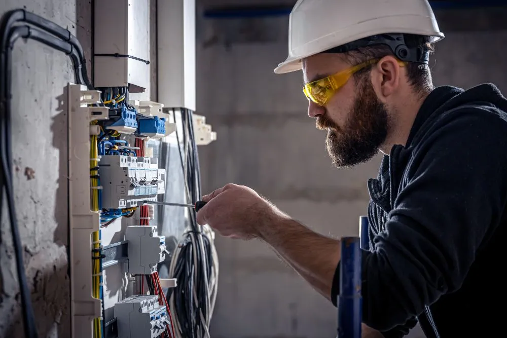 Electrical Contractor